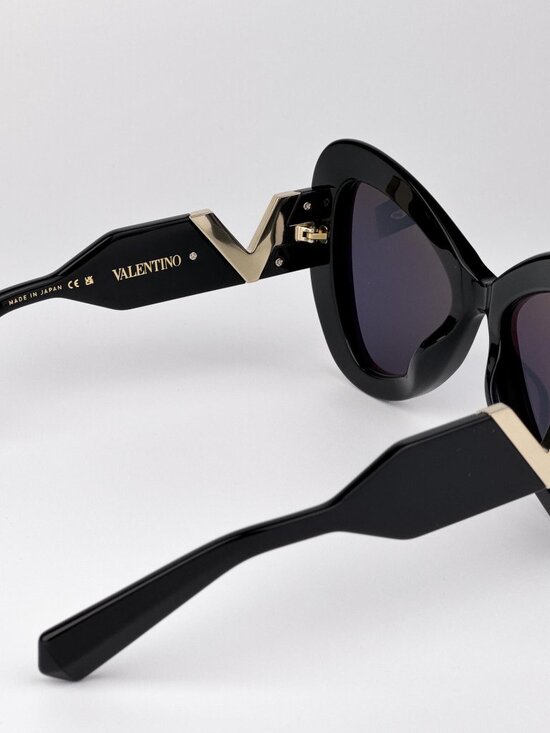 Valentino V-GOLD III VLS-138 A Oversized Butterfly Sunglasses – Shiny Black / Gr
